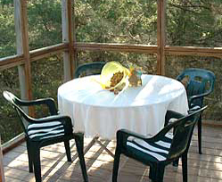 Cottage dining porch